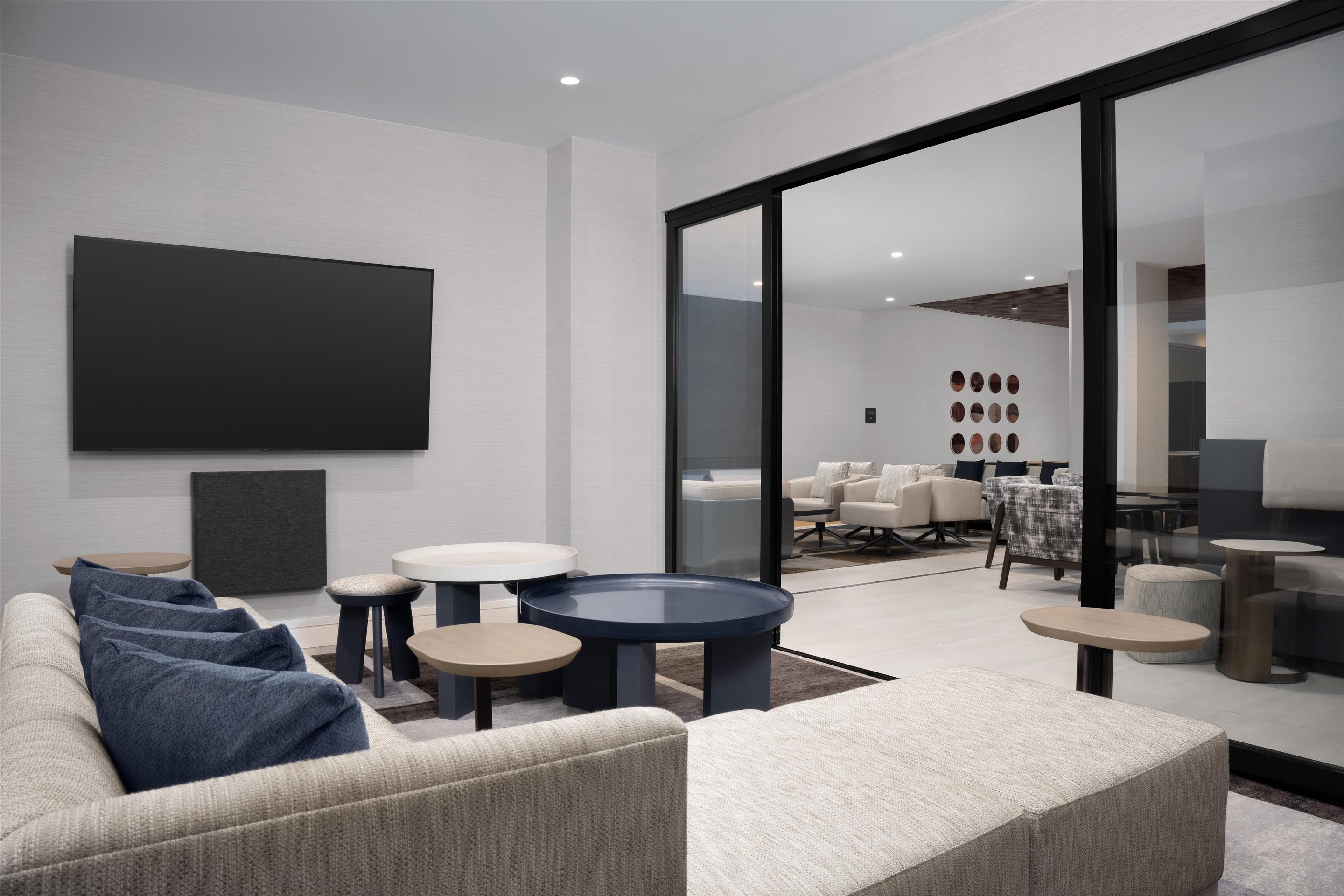 Meeting Room | Hilton Arlington National Landing