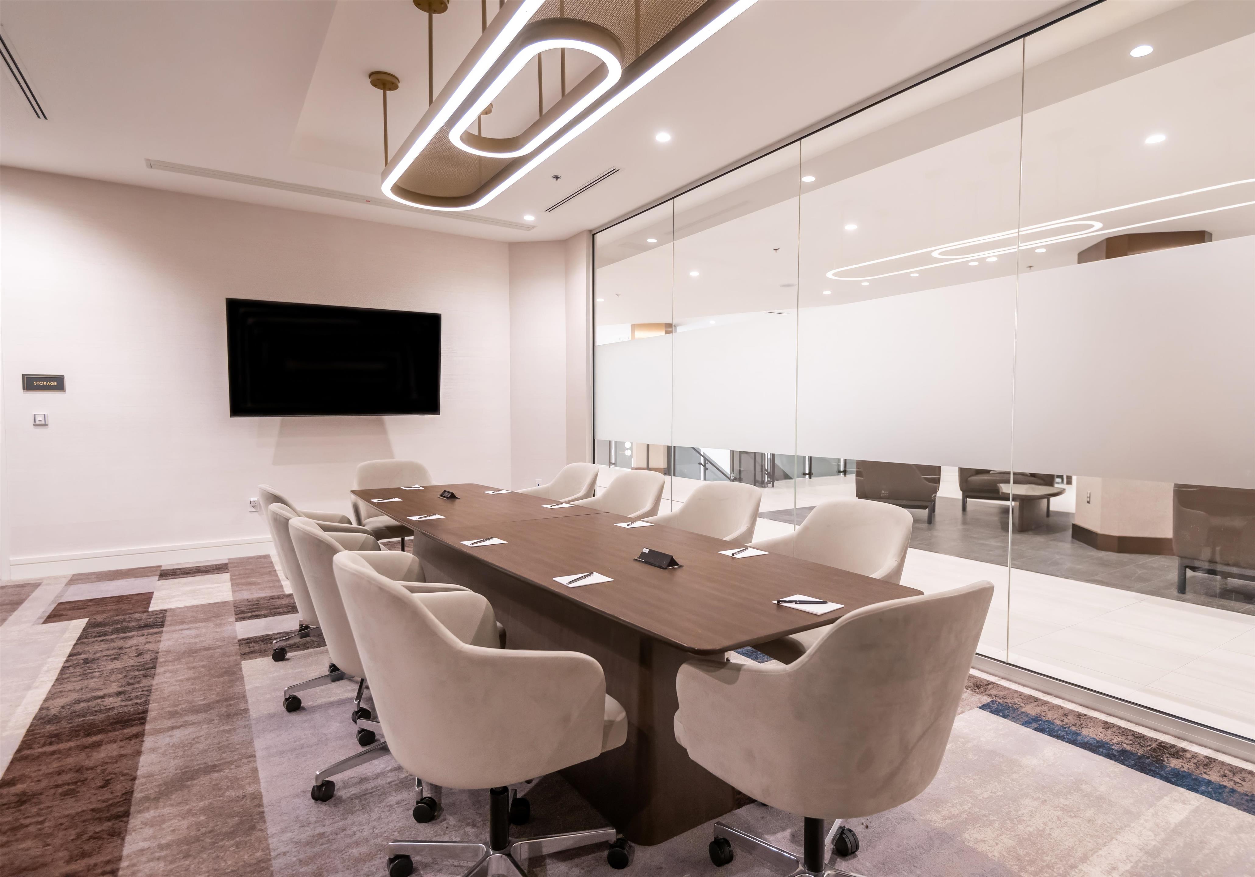 Meeting Room | Hilton Arlington National Landing