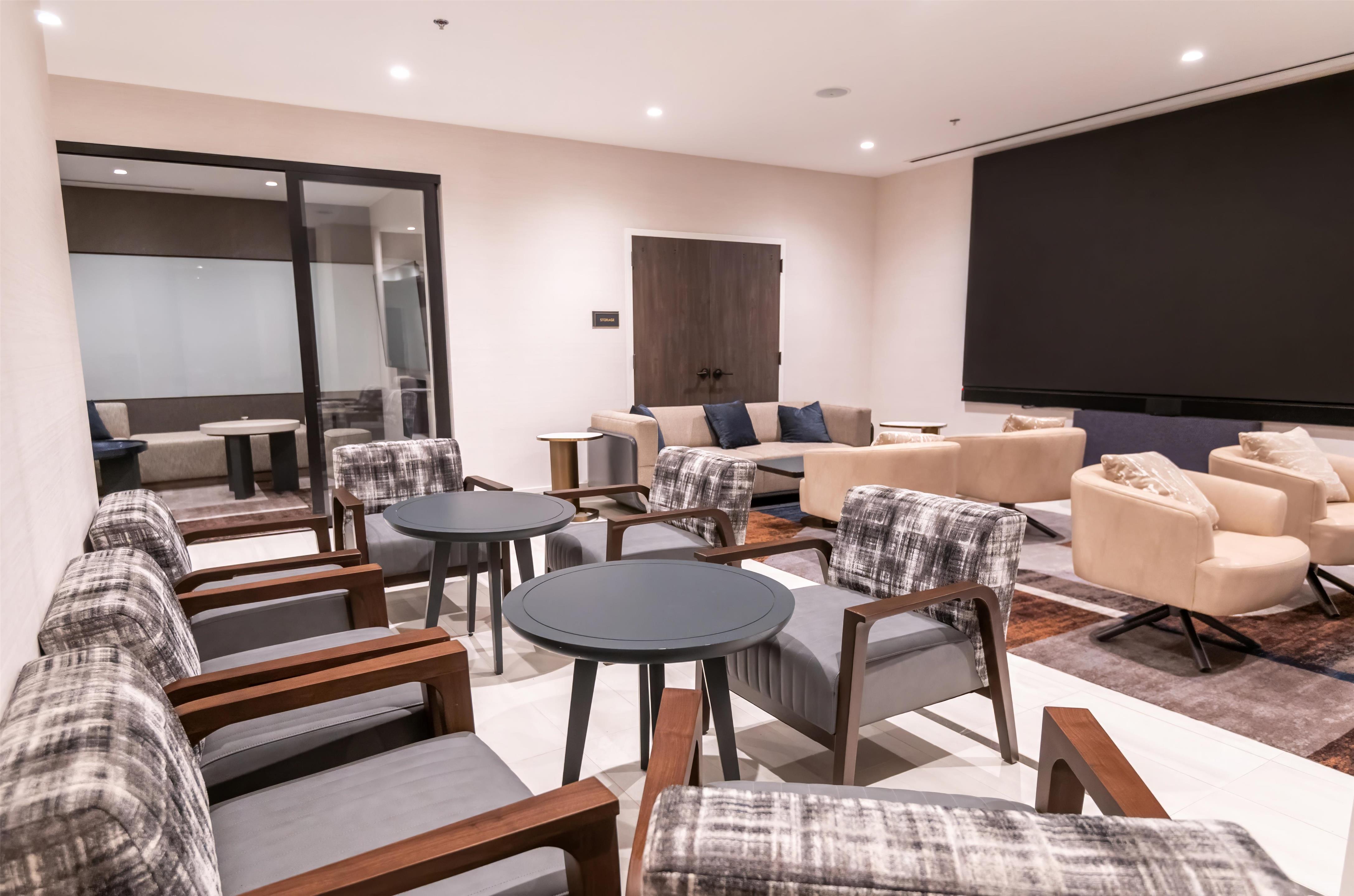 Meeting Room | Hilton Arlington National Landing