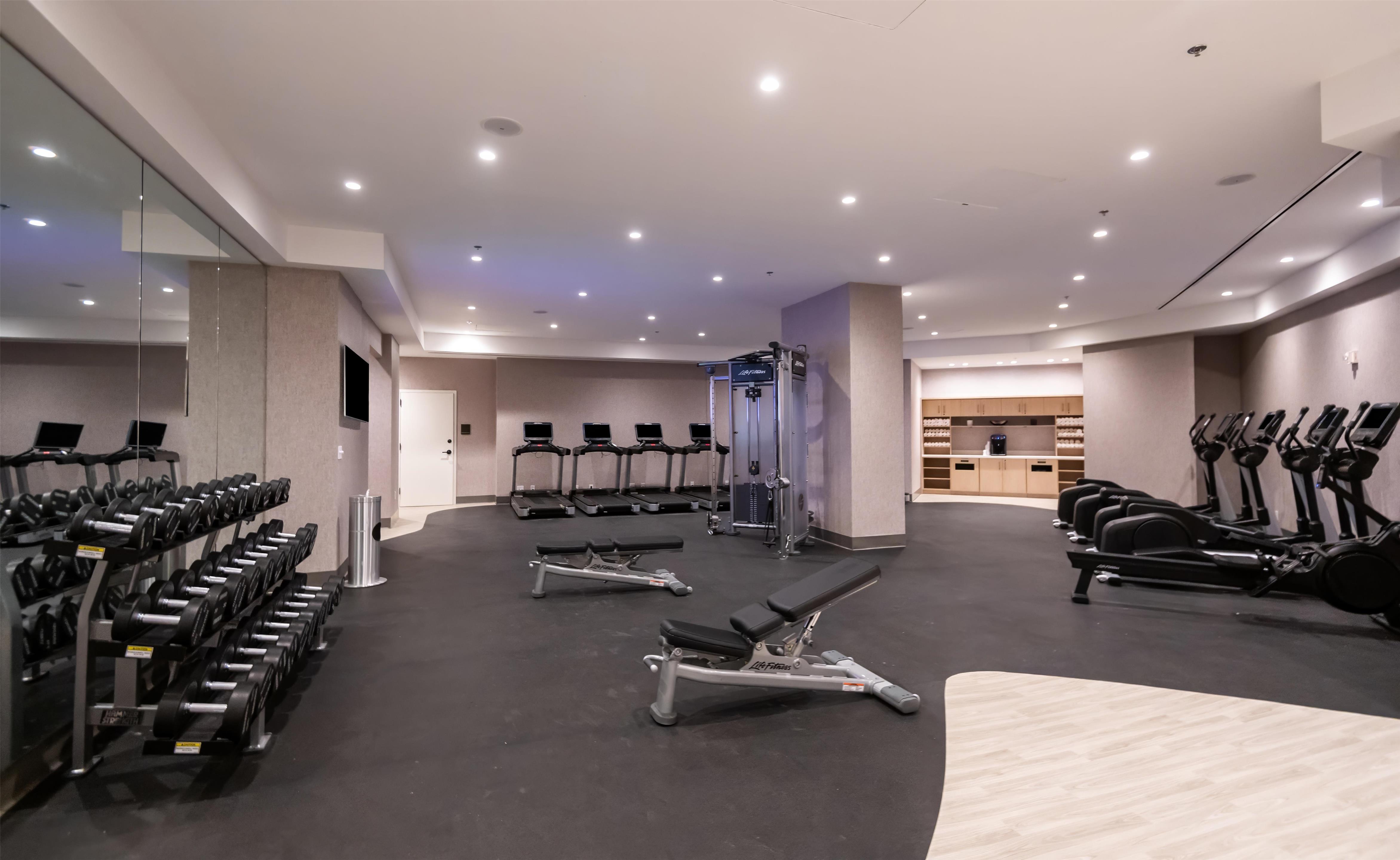 Health club fitness center gym | Hilton Arlington National Landing