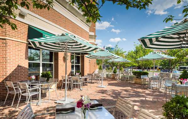 Restaurant - Hilton Hotel Old Town Alexandria - I-95 & I-495, Exit 176B
