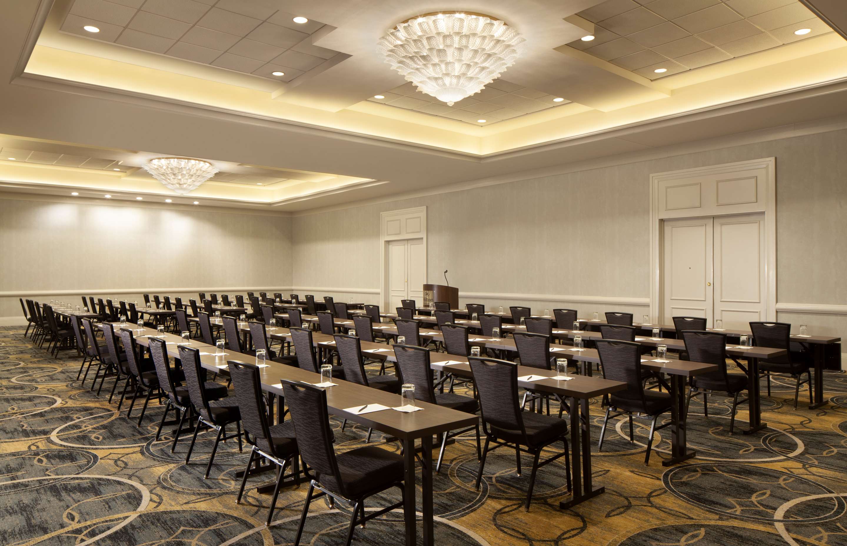 Meeting Room | Hilton Alexandria Old Town