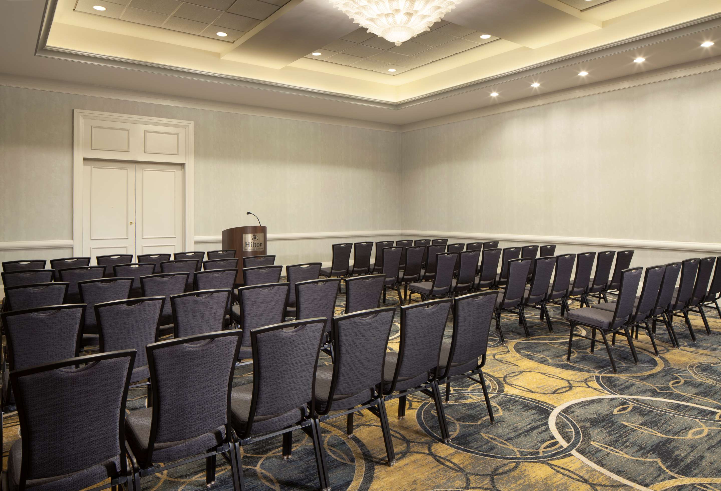 Meeting Room | Hilton Alexandria Old Town