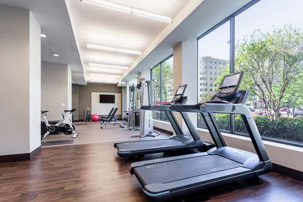 Fitness/ Exercise Room - Capitol Hilton Hotel DC