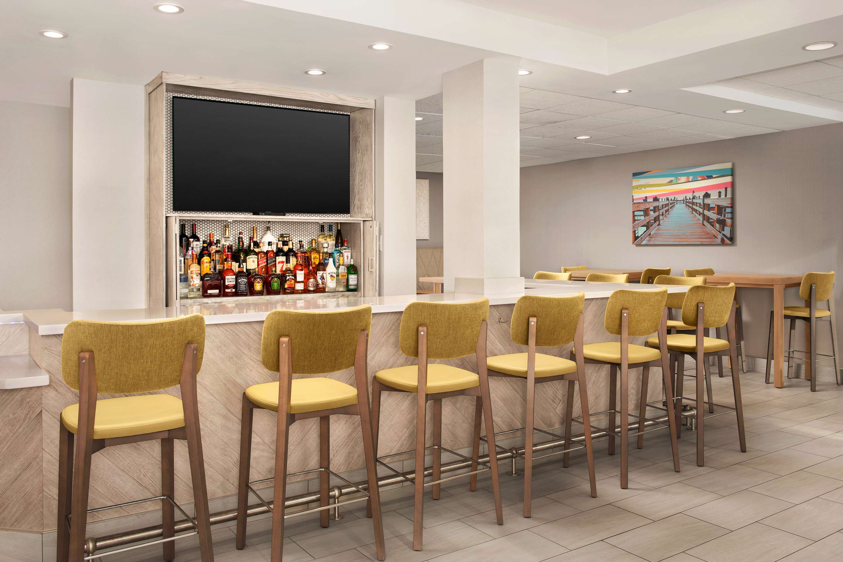 BarLounge | Hilton Garden Inn Solomons