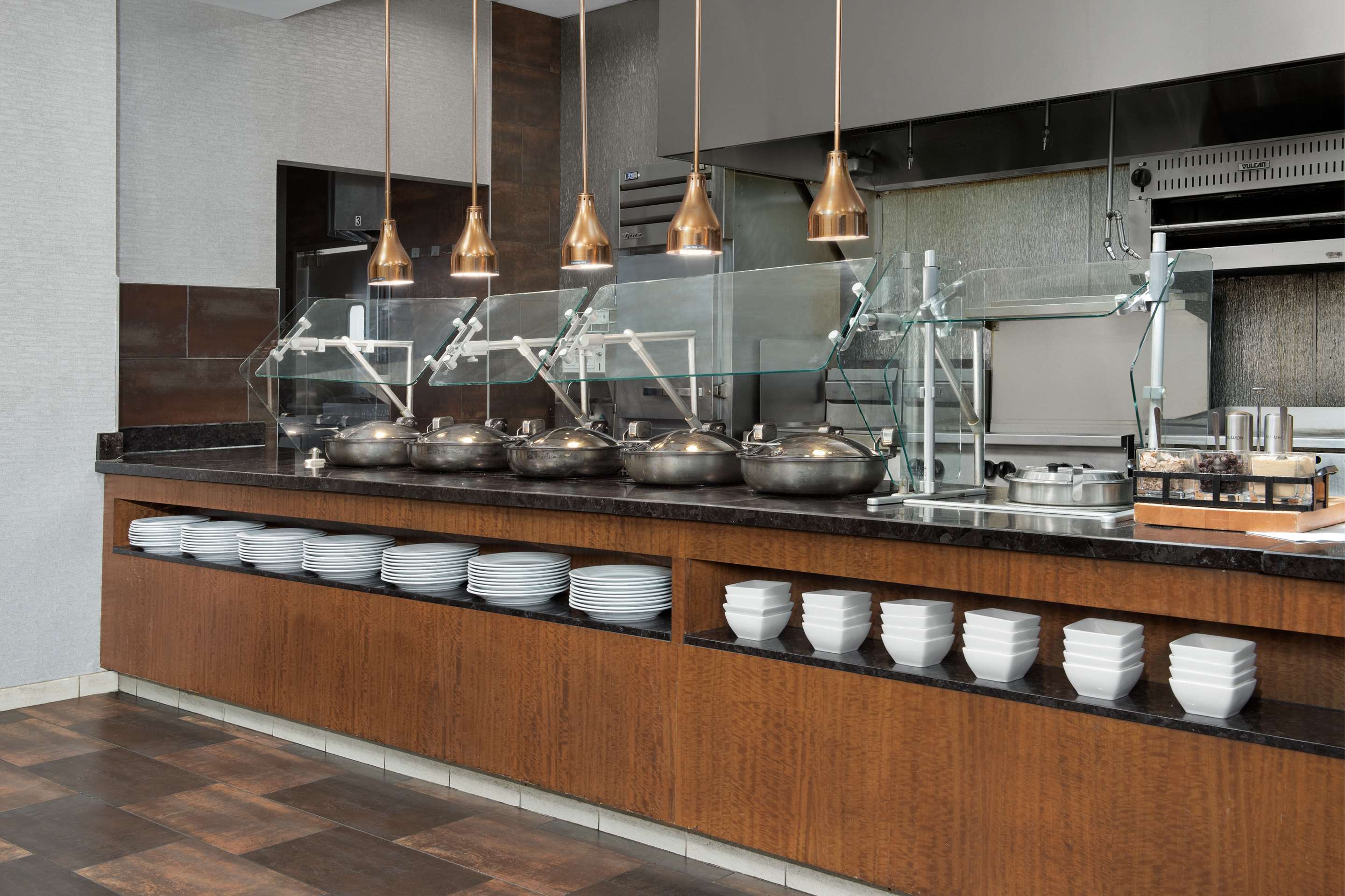 Breakfast Area | Embassy Suites by Hilton Springfield