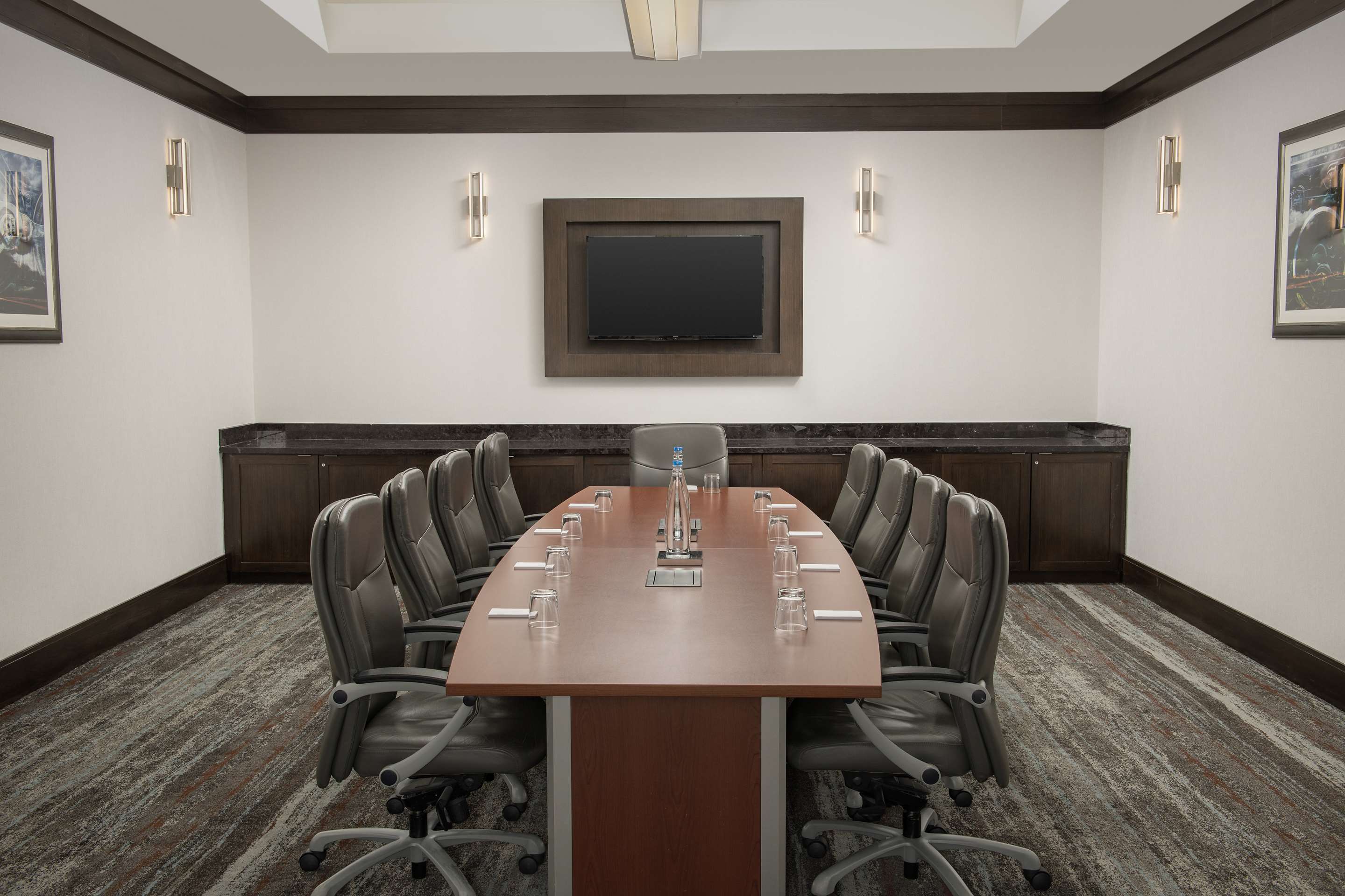 Meeting Room | Embassy Suites by Hilton Springfield