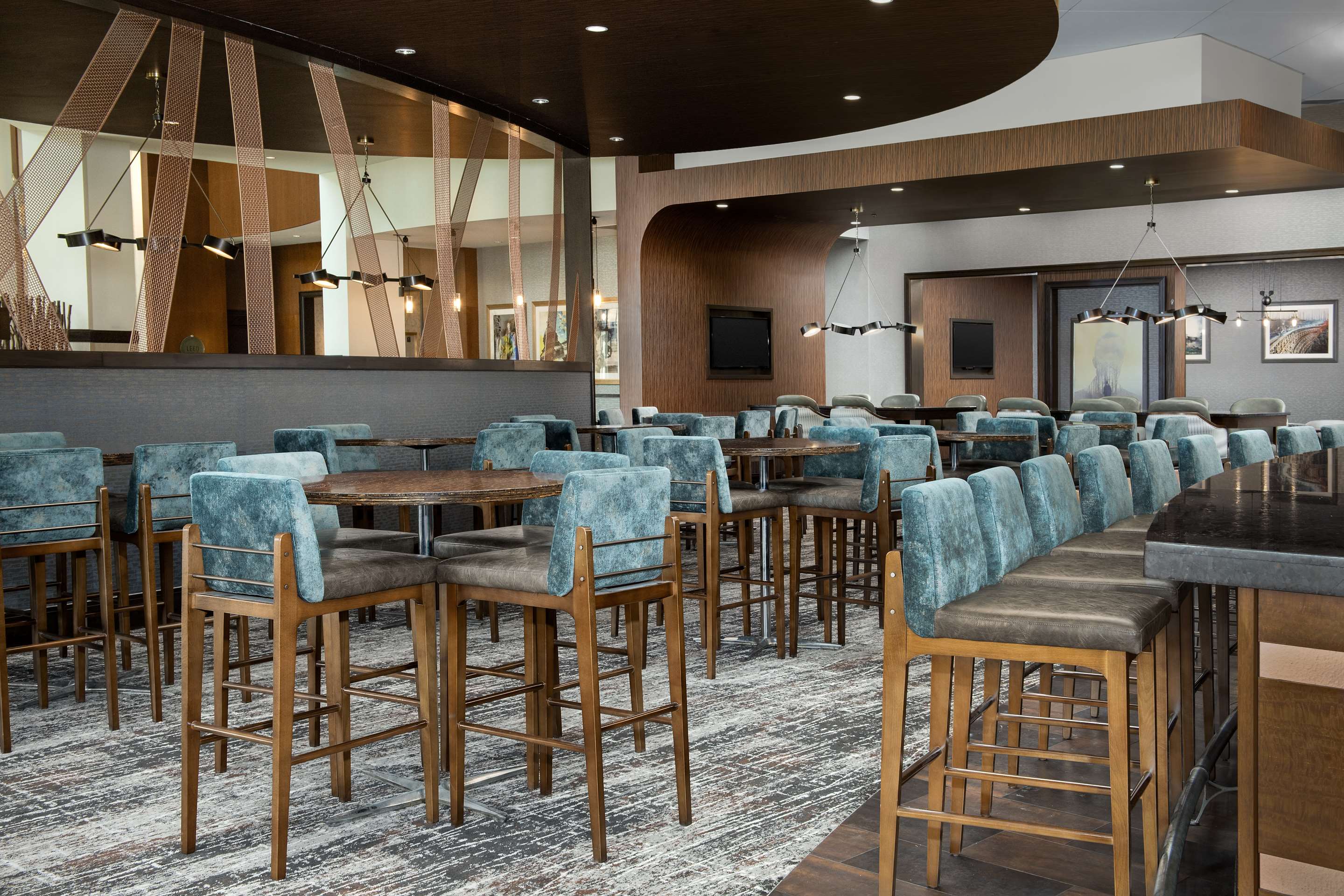 BarLounge | Embassy Suites by Hilton Springfield