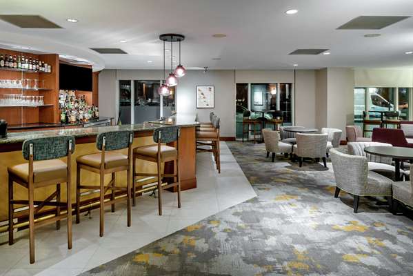 Bar - Hilton Garden Inn Tysons Corner Vienna