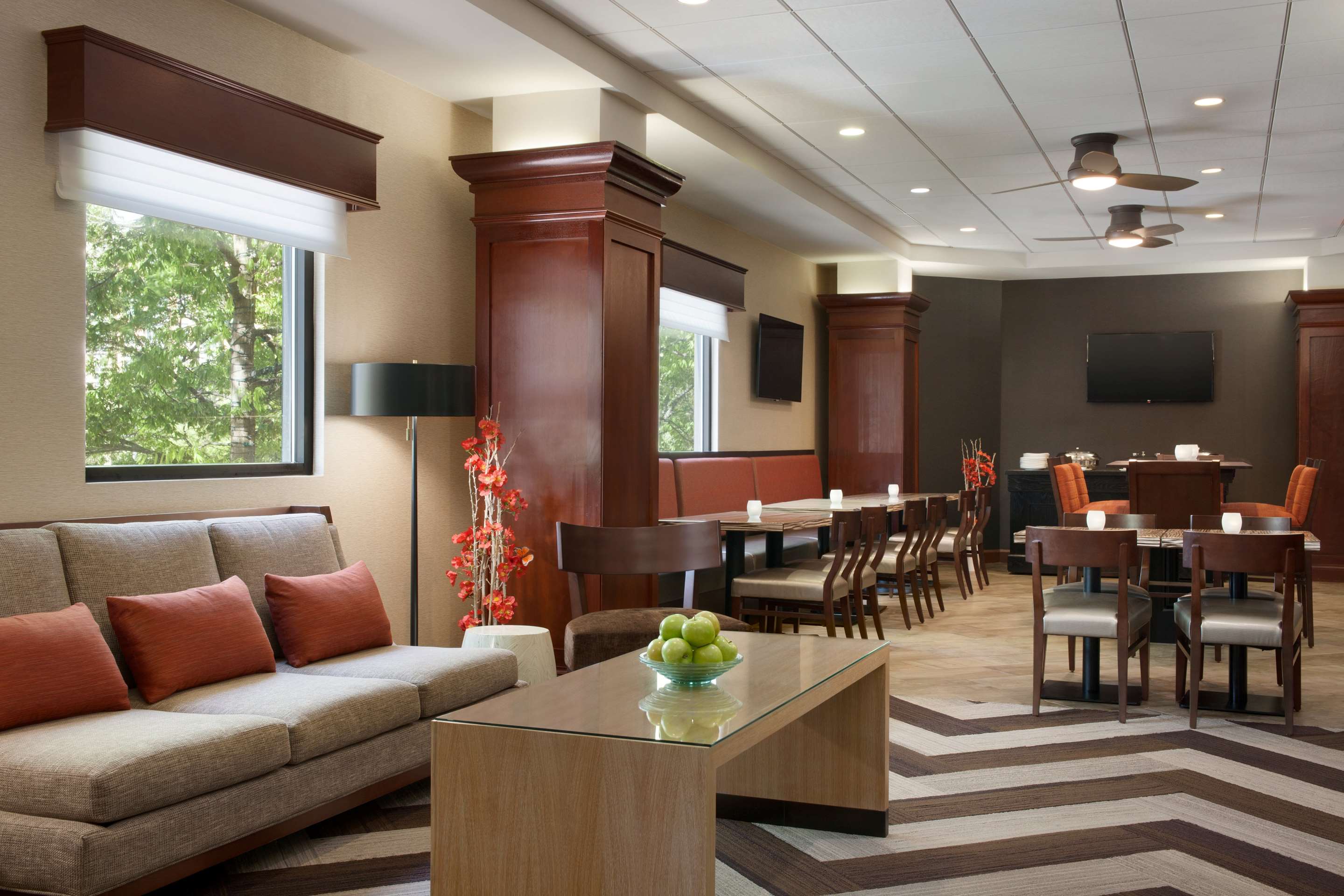 Property amenity | Hilton Arlington