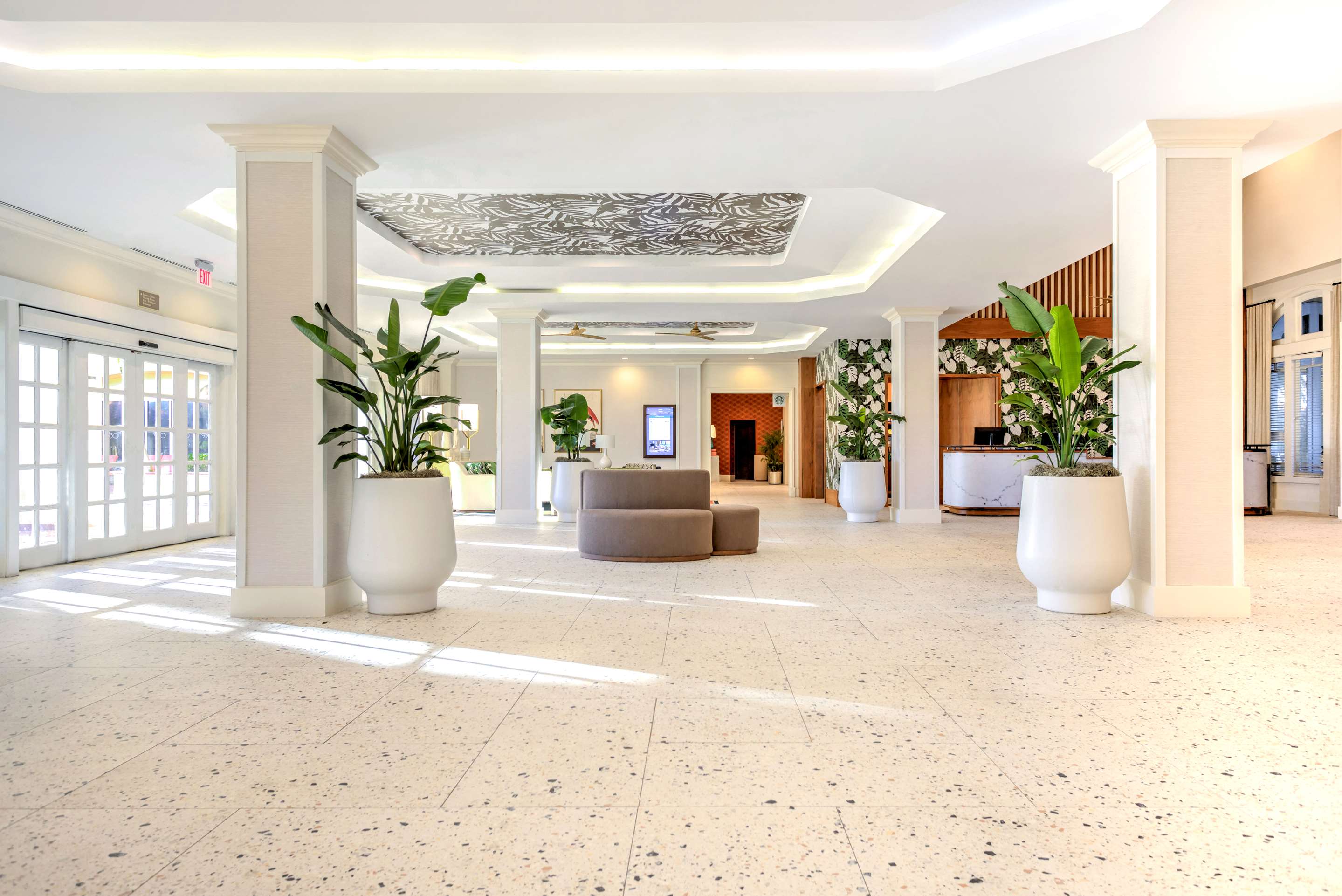 Lobby | Embassy Suites Deerfield Beach - Resort & Spa