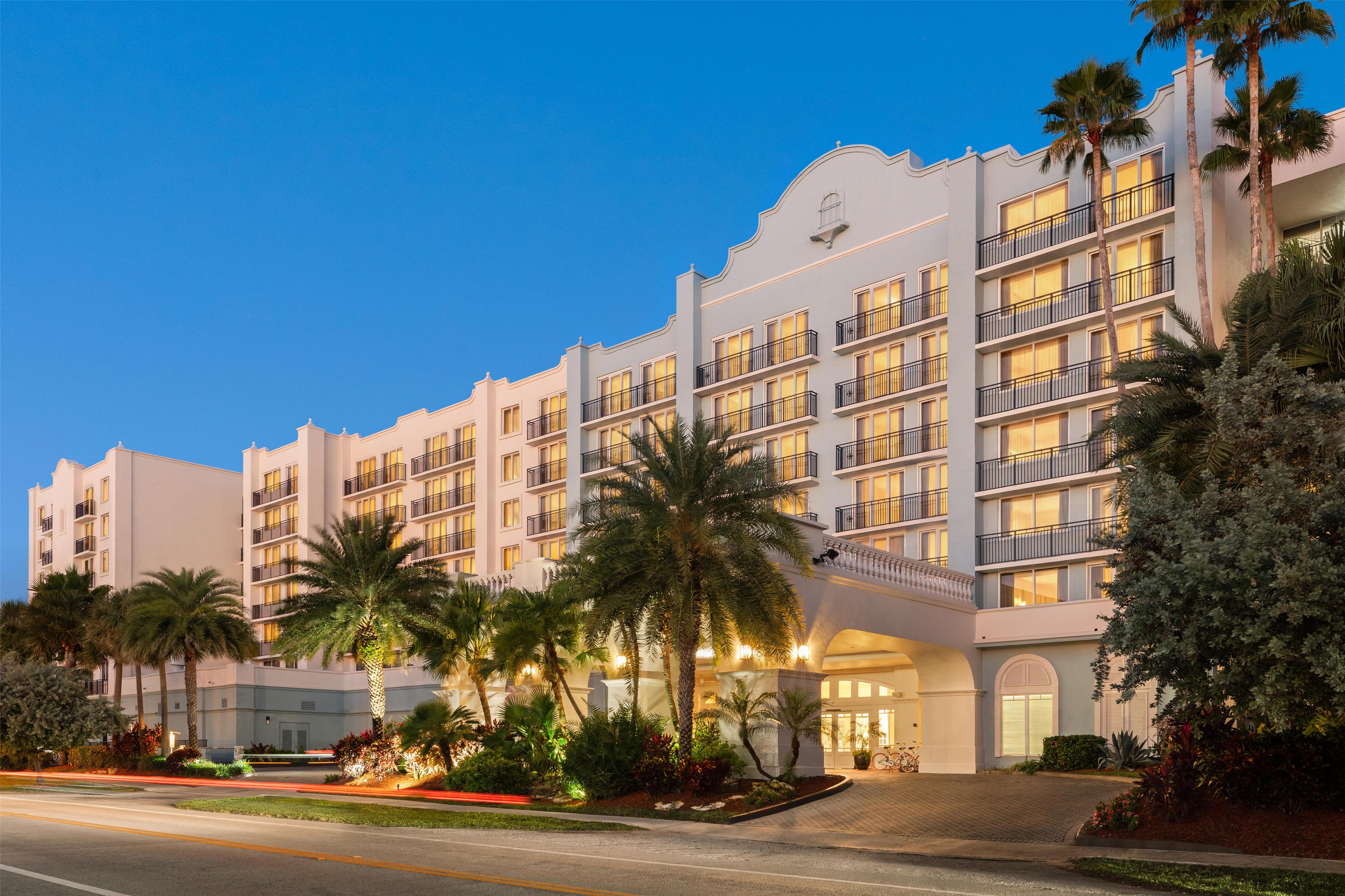 Exterior | Embassy Suites Deerfield Beach - Resort & Spa
