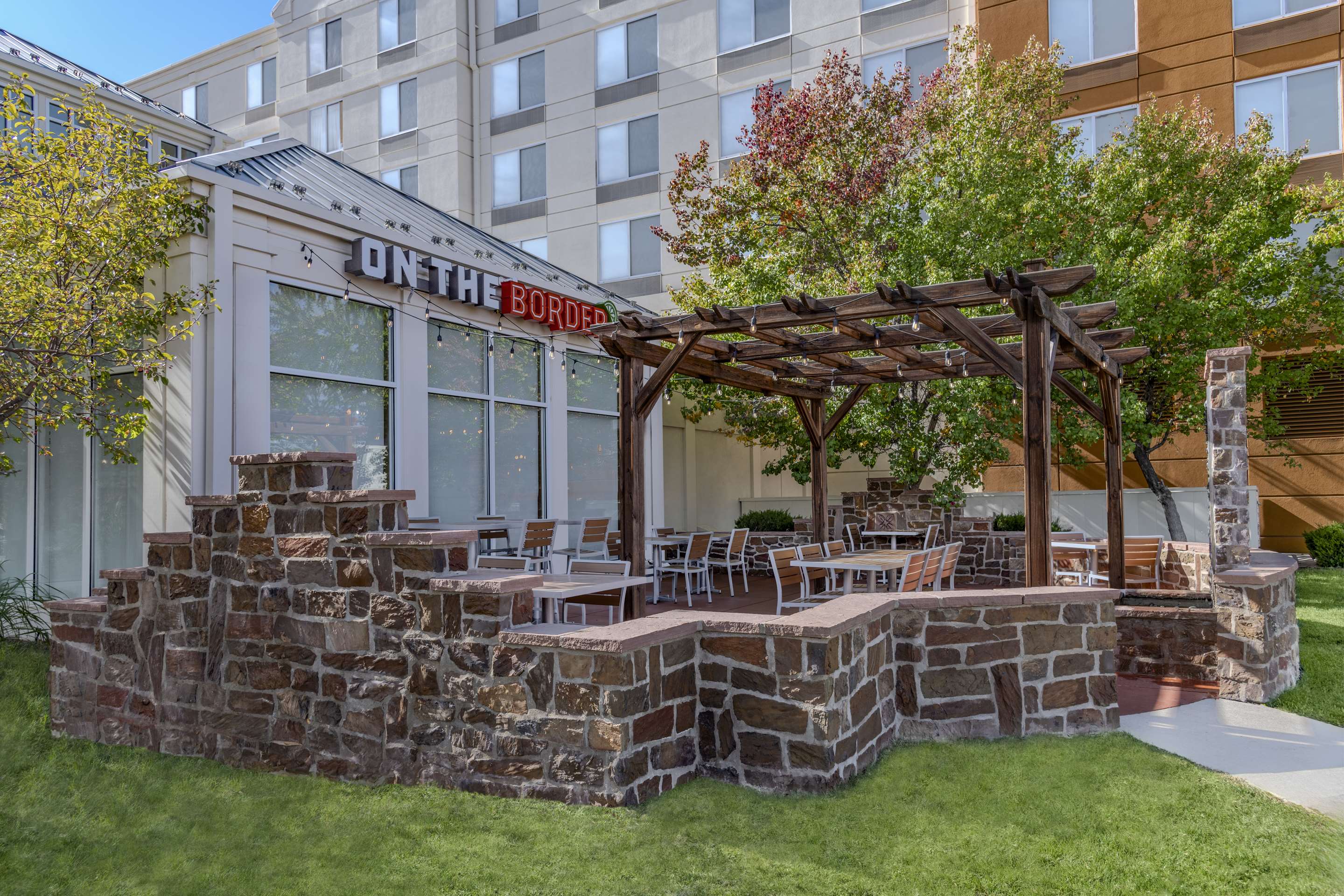 Exterior | Hilton Garden Inn Denver Airport