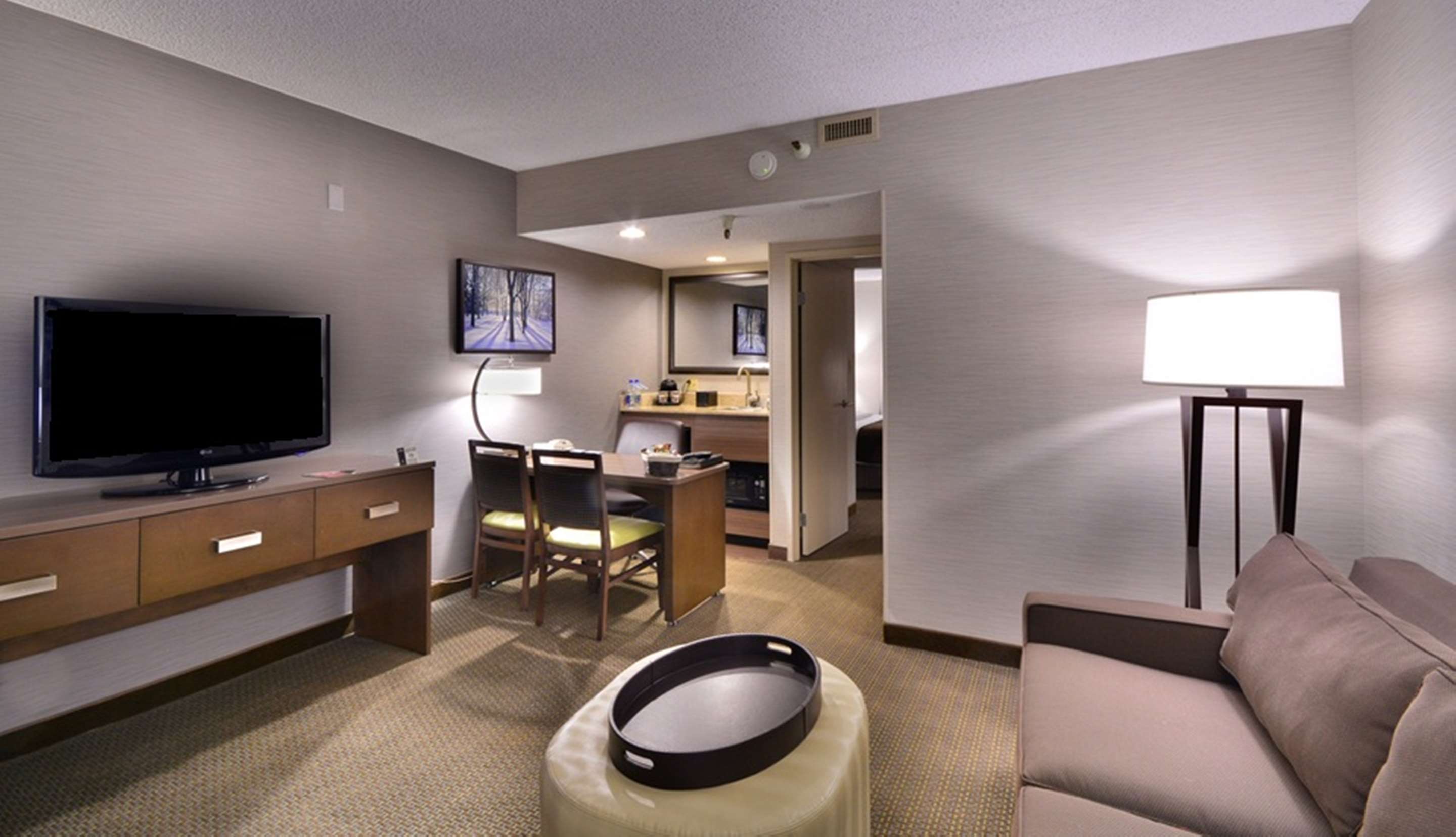 Guest room