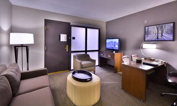  - Embassy Suites West of Denver Airport
