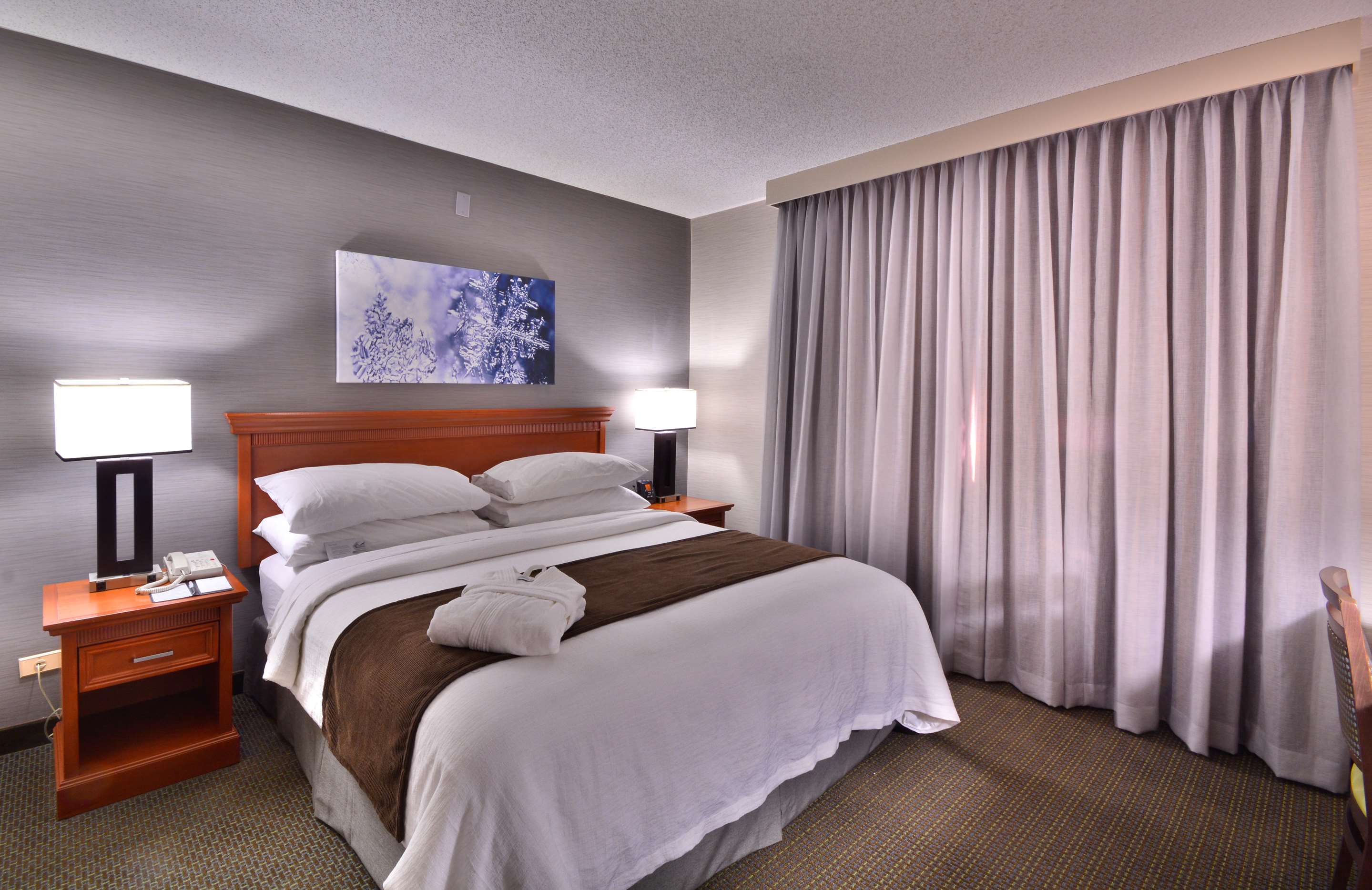 Guest room