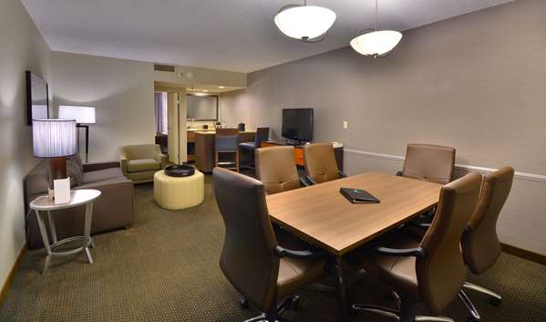  - Embassy Suites West of Denver Airport