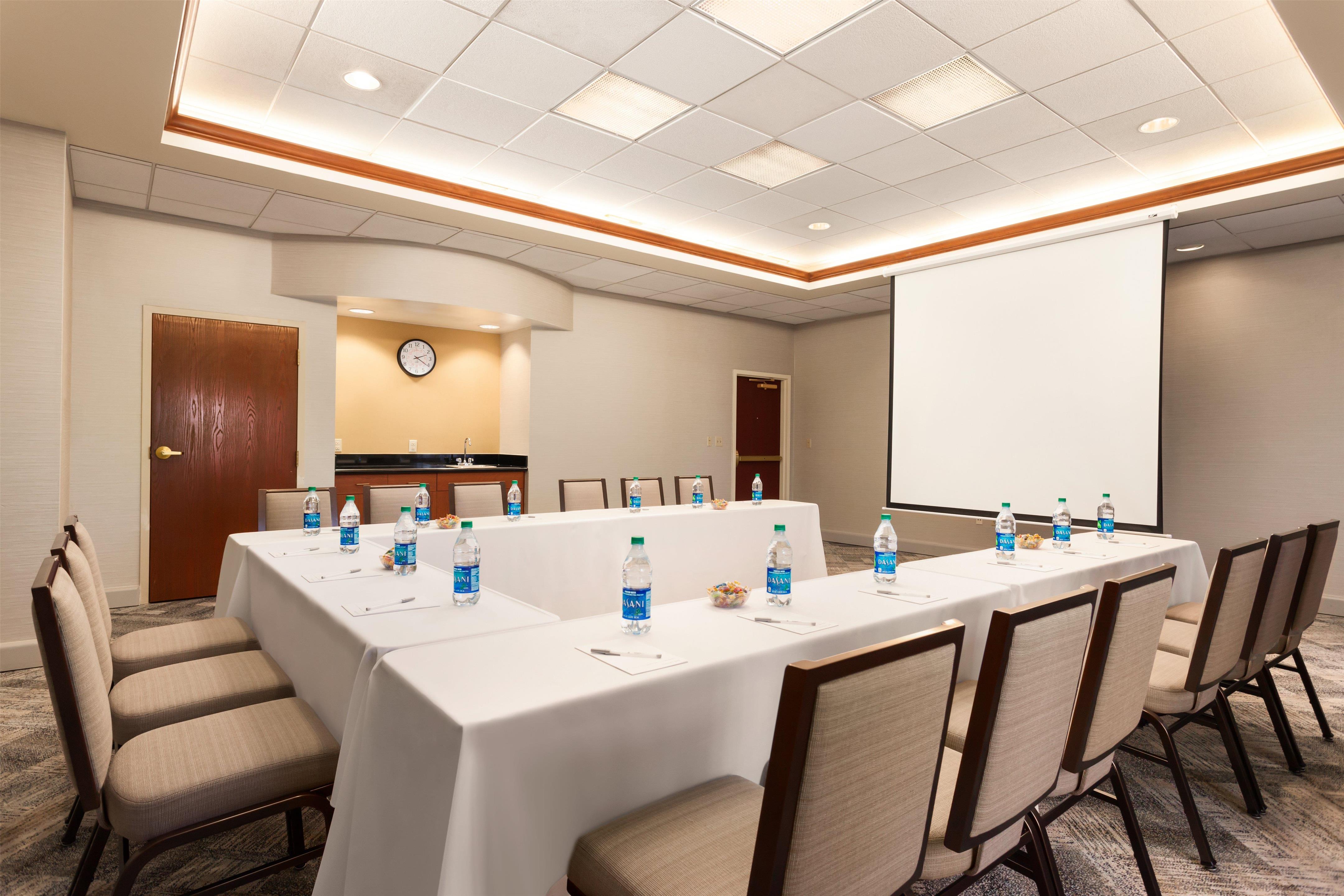 Meeting Room | Hampton Inn & Suites Denver - Cherry Creek