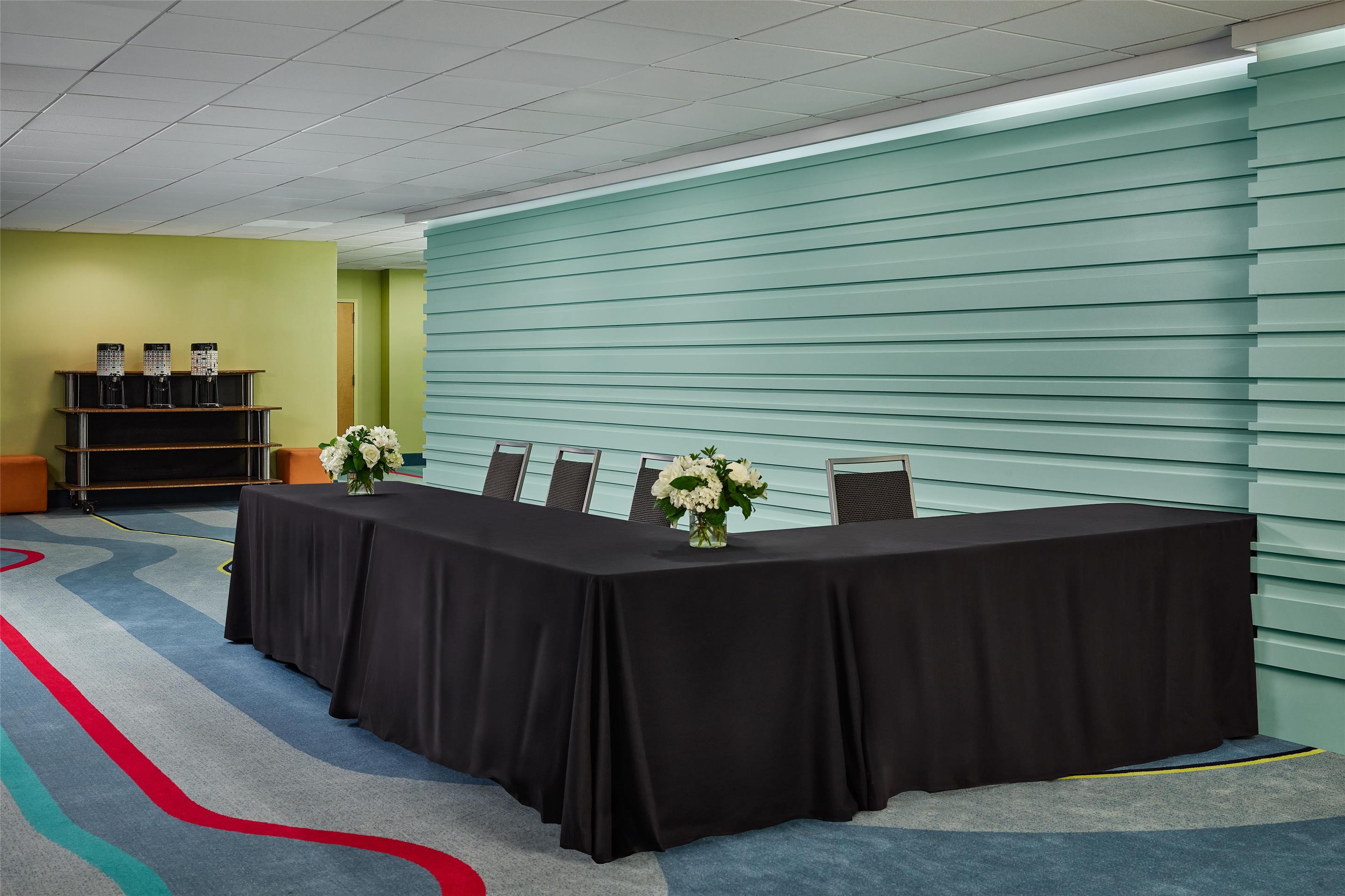Meeting Room | the Curtis Denver - a DoubleTree by Hilton Hotel