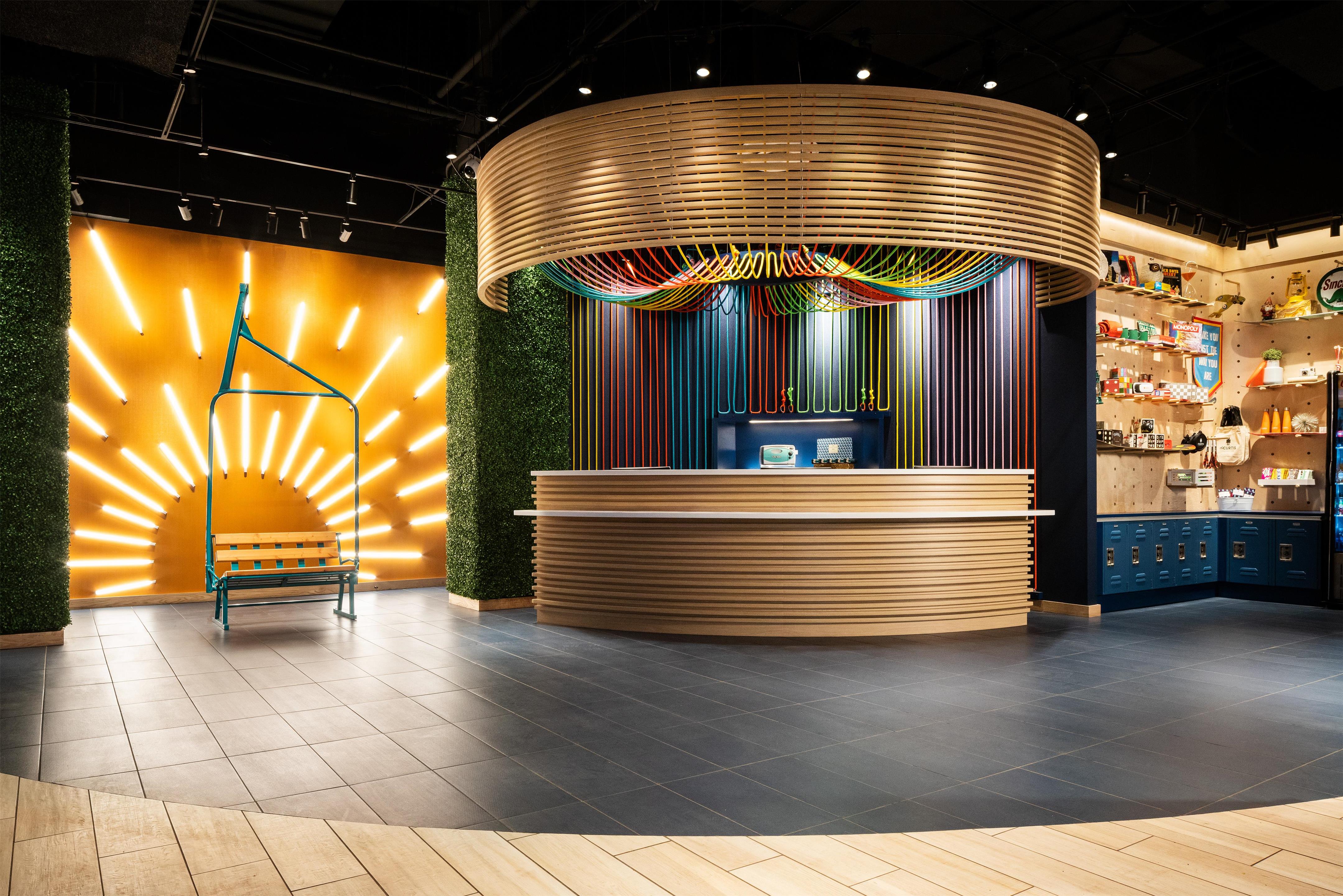 Reception | the Curtis Denver - a DoubleTree by Hilton Hotel