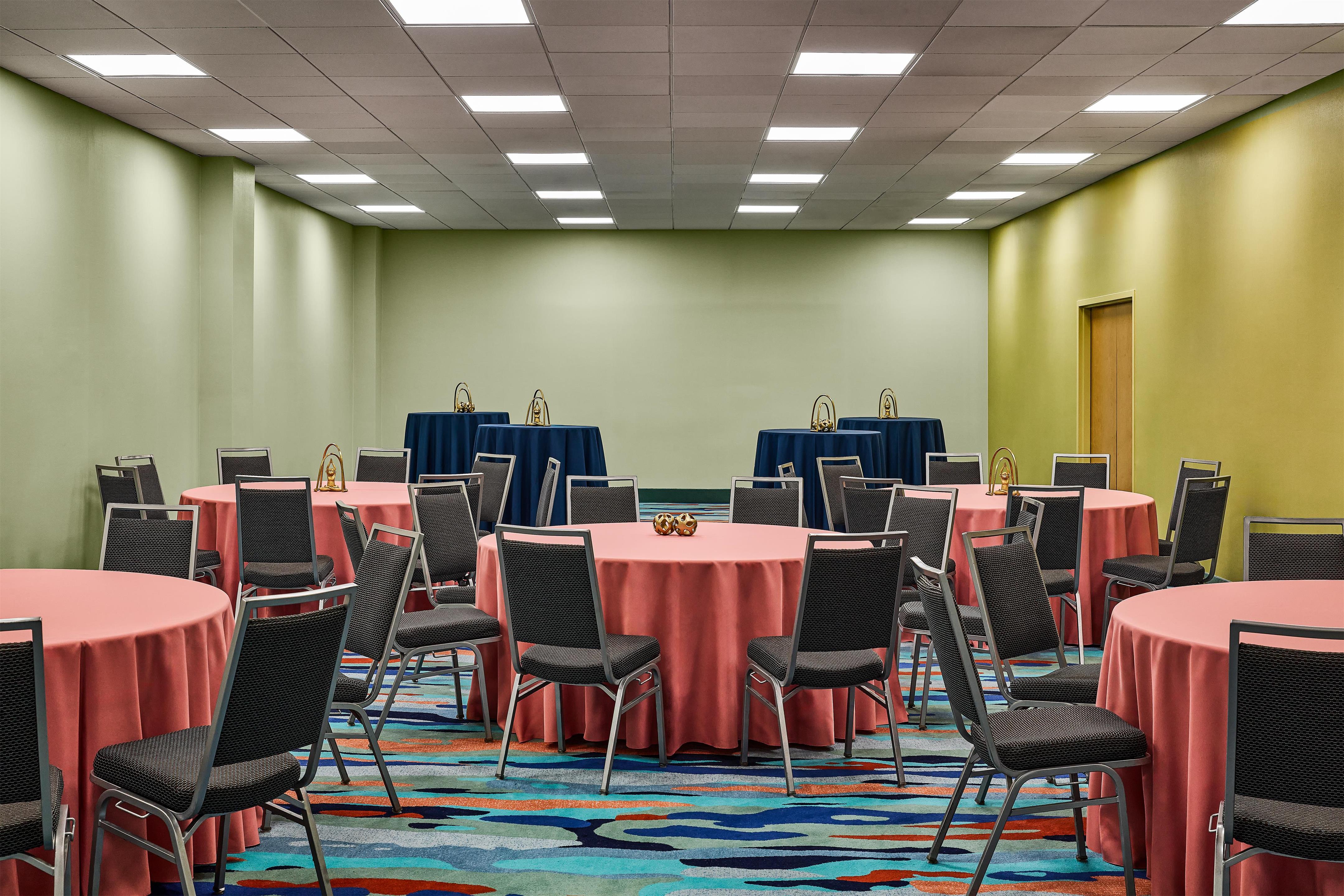 Meeting Room | the Curtis Denver - a DoubleTree by Hilton Hotel