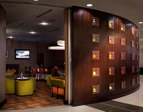 Bar - Hilton Garden Inn Cherry Creek Denver