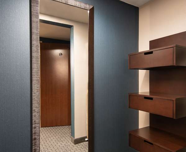  - Hilton Garden Inn Cherry Creek Denver