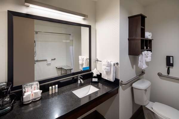  - Hampton Inn & Suites Convention Center Denver