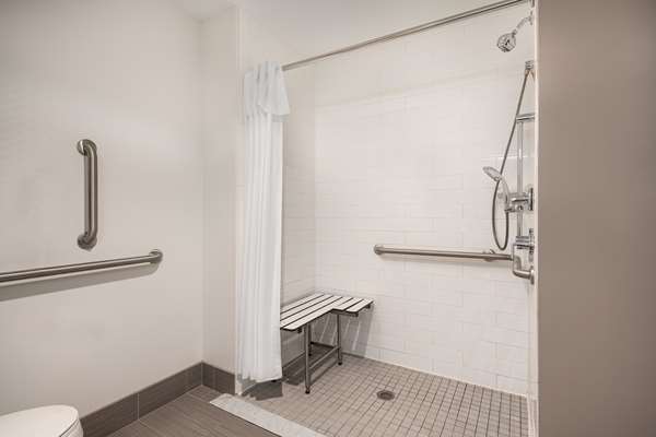  - Hampton Inn & Suites Convention Center Denver