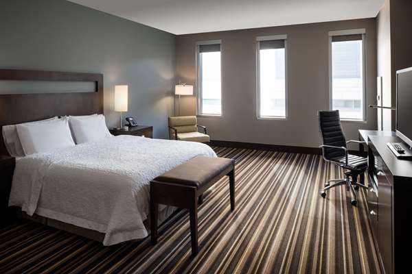  - Hampton Inn & Suites Convention Center Denver