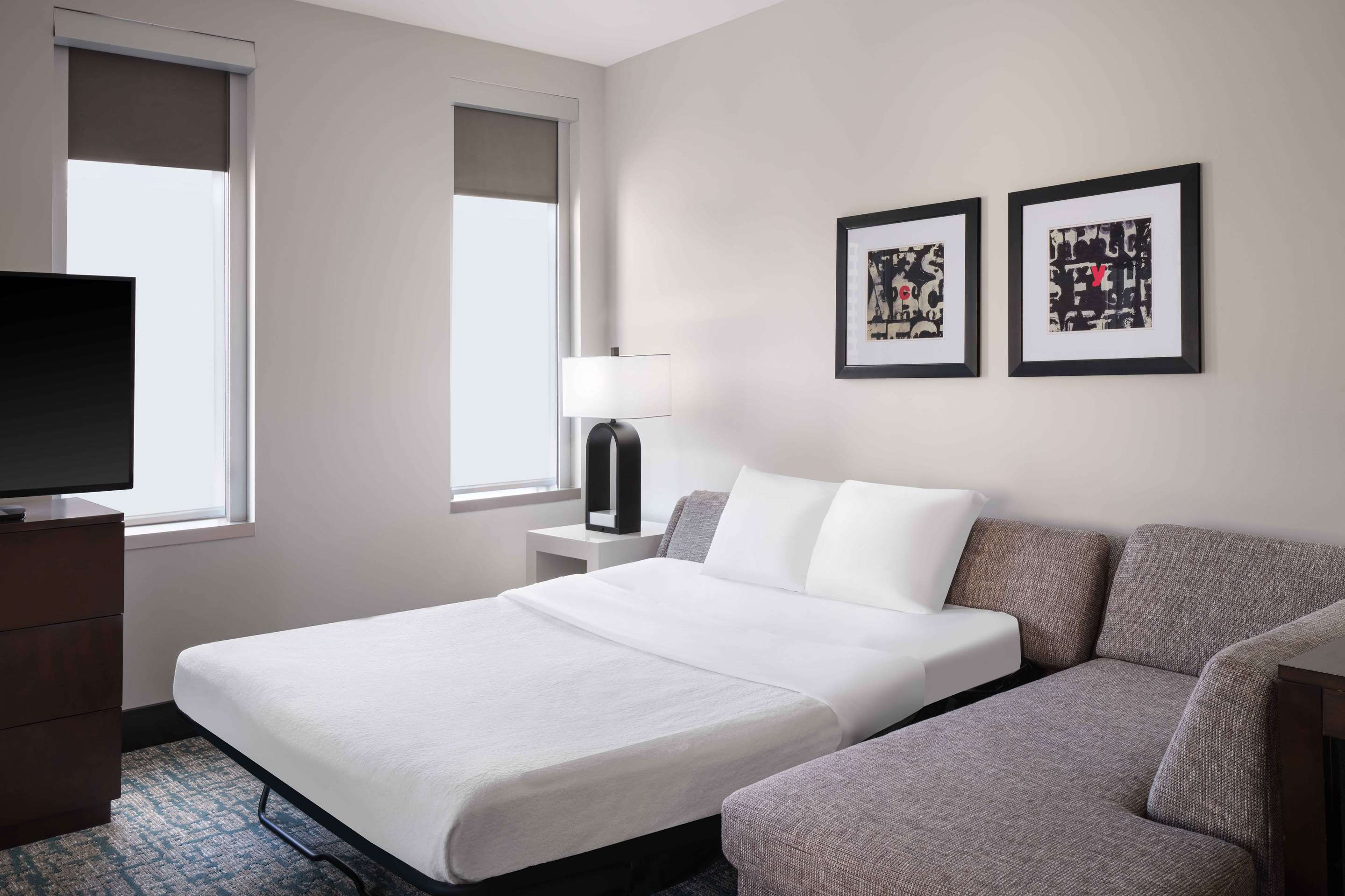 Guest room