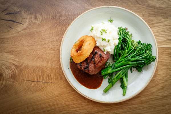 Bar - Hilton Garden Inn Downtown Denver