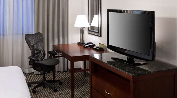 - Hilton Garden Inn Downtown Denver