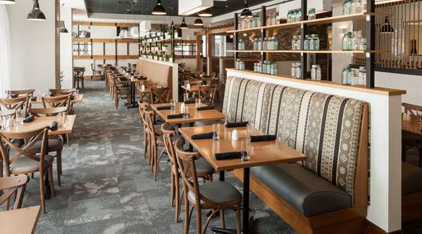 Restaurant - Hilton Garden Inn Downtown Denver