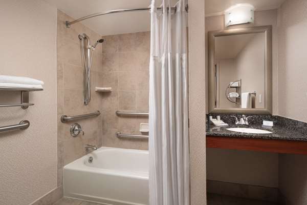  - Hilton Garden Inn Downtown Denver