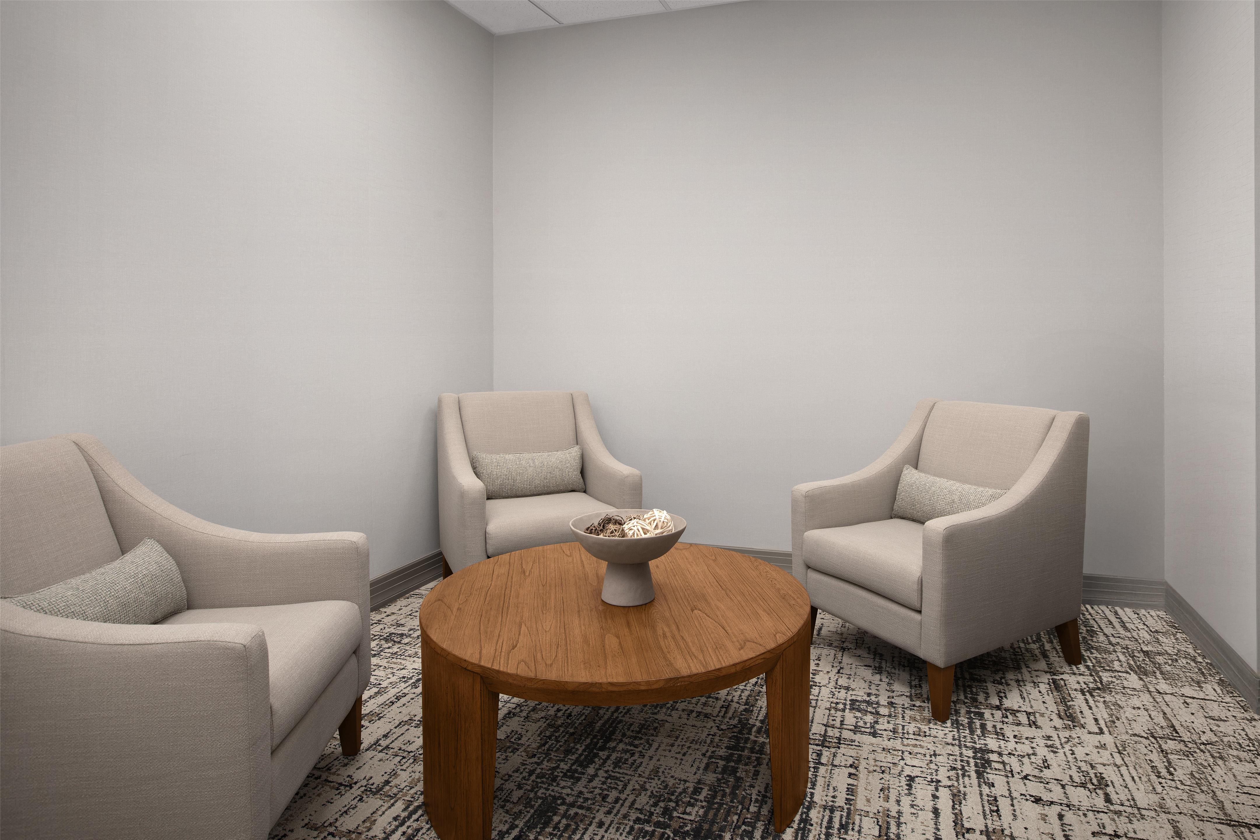 Business Center | Hilton Garden Inn Denver Downtown