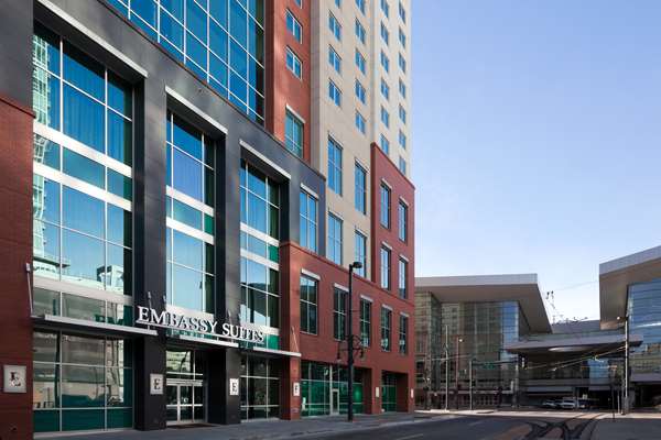 Exterior view - Embassy Suites Downtown Denver