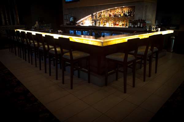 Restaurant - Embassy Suites Downtown Denver