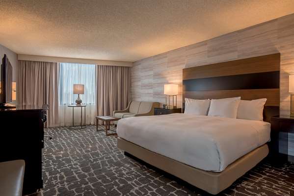  - DoubleTree by Hilton Hotel Aurora