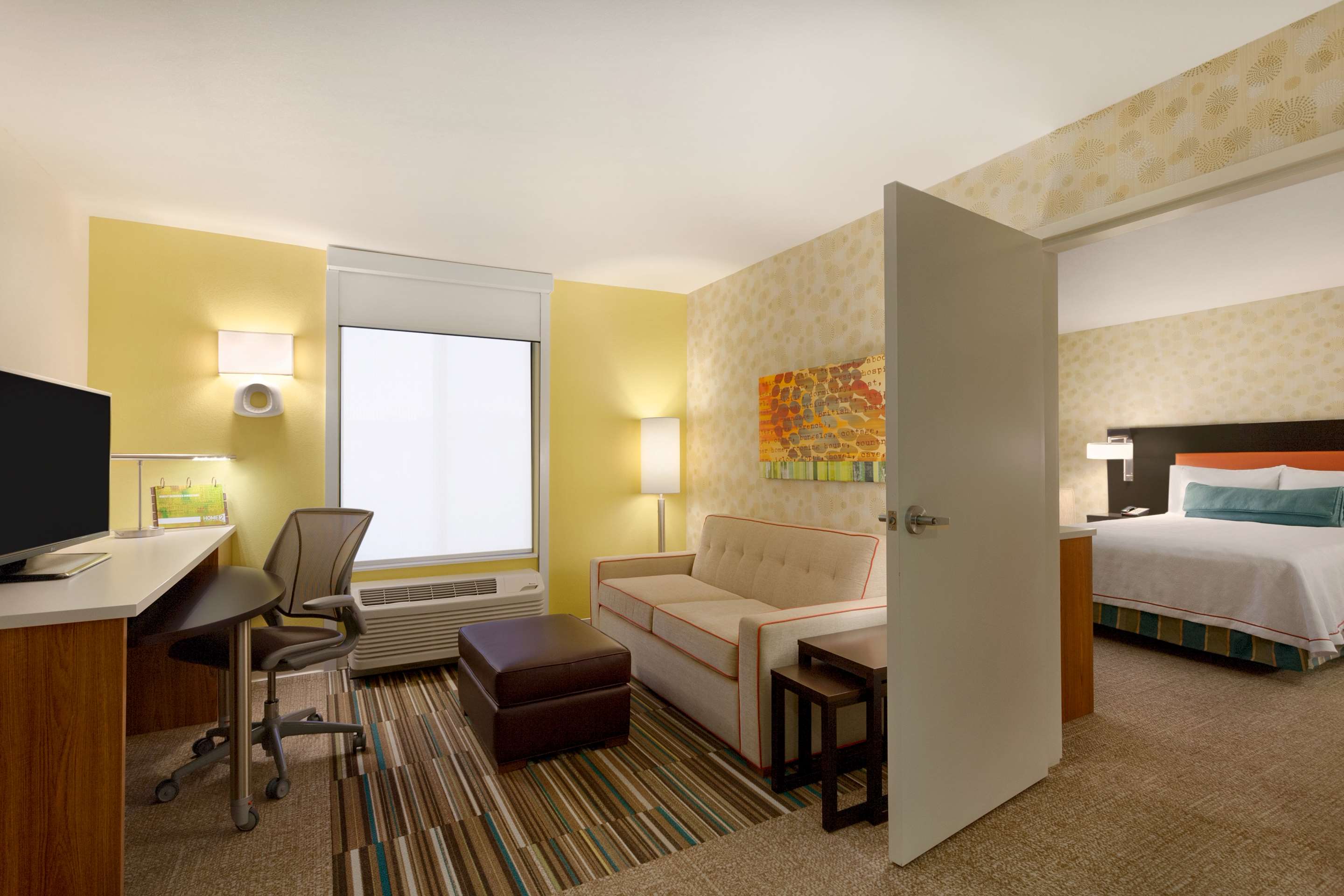 Guest room