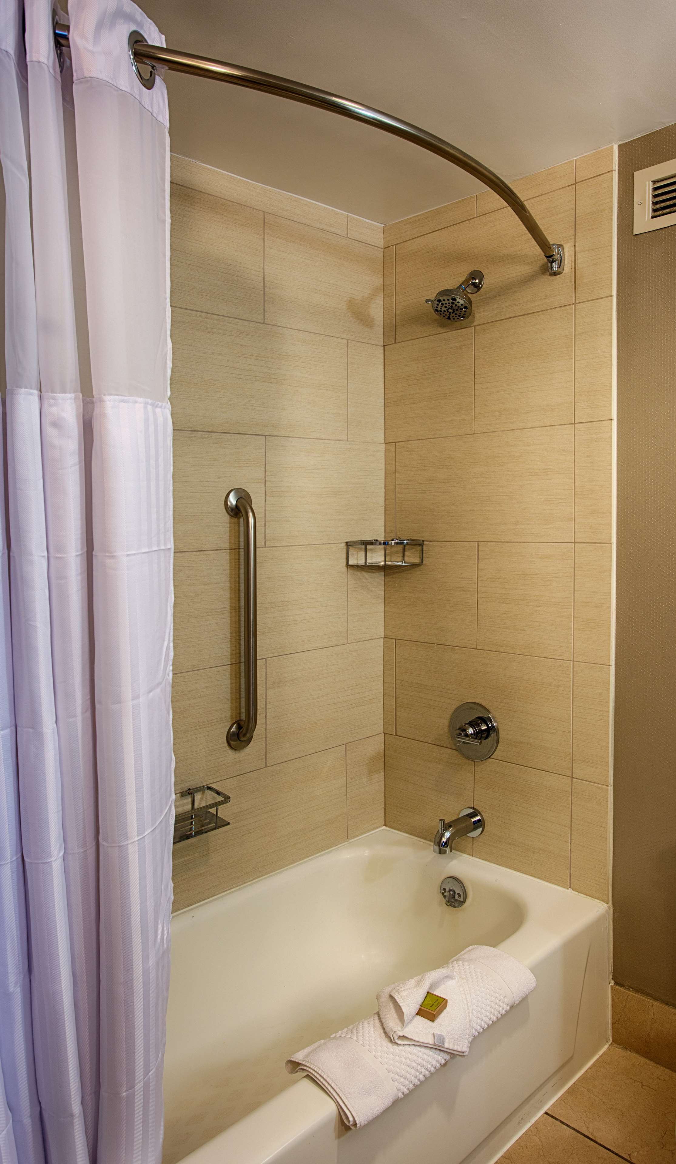DoubleTree by Hilton Denver - Westminster Room Type - 1 KNG BDRM STE