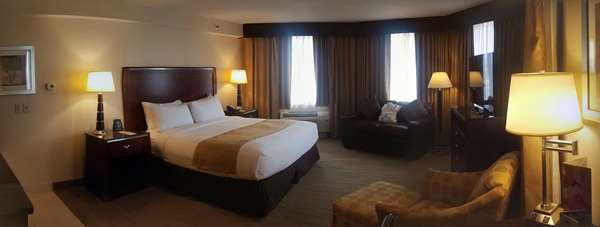 - DoubleTree by Hilton Thornton - I-25, Exit 223