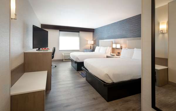  - DoubleTree by Hilton Thornton - I-25, Exit 223