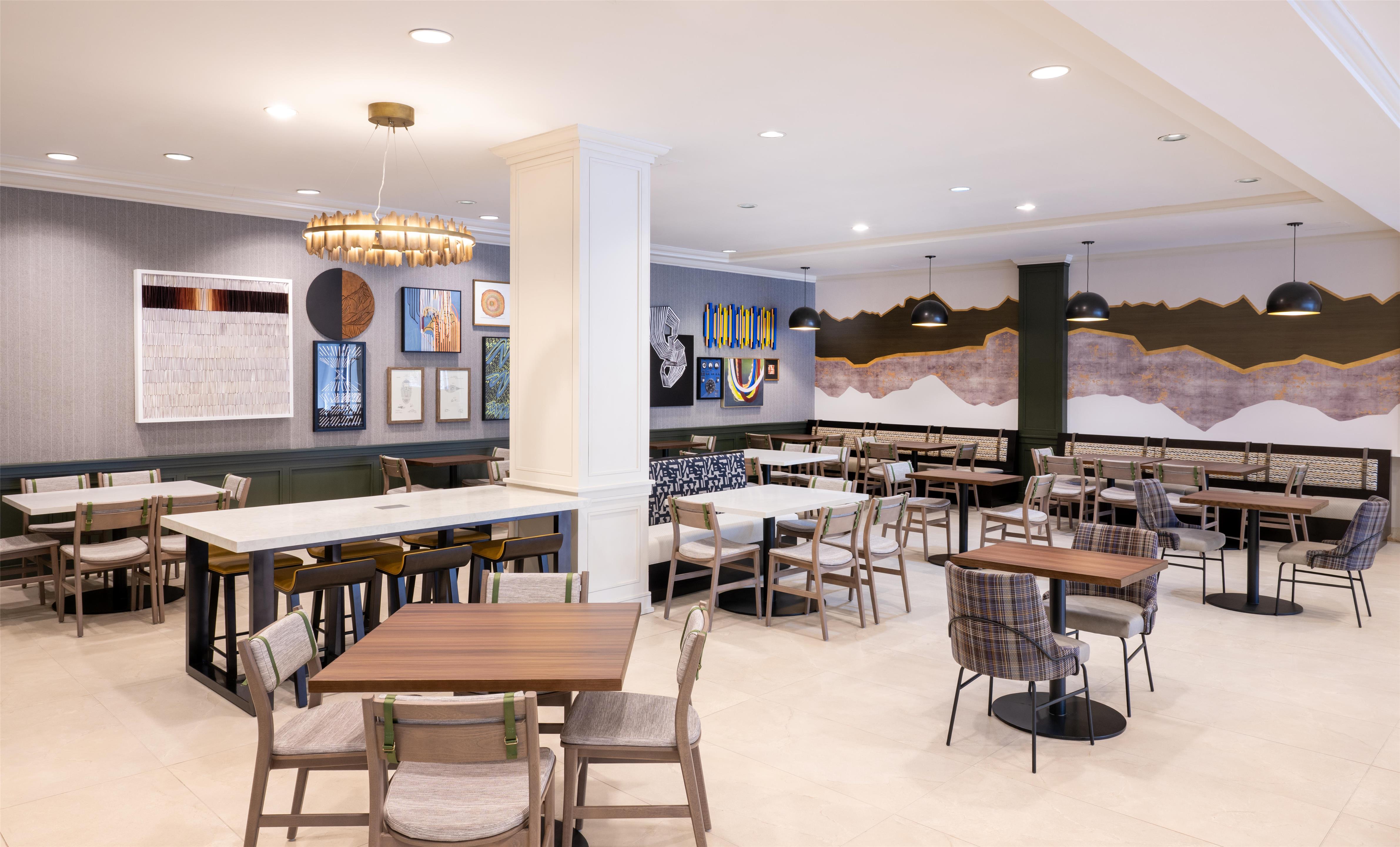 Breakfast Area | Hilton Garden Inn Denver Tech Center