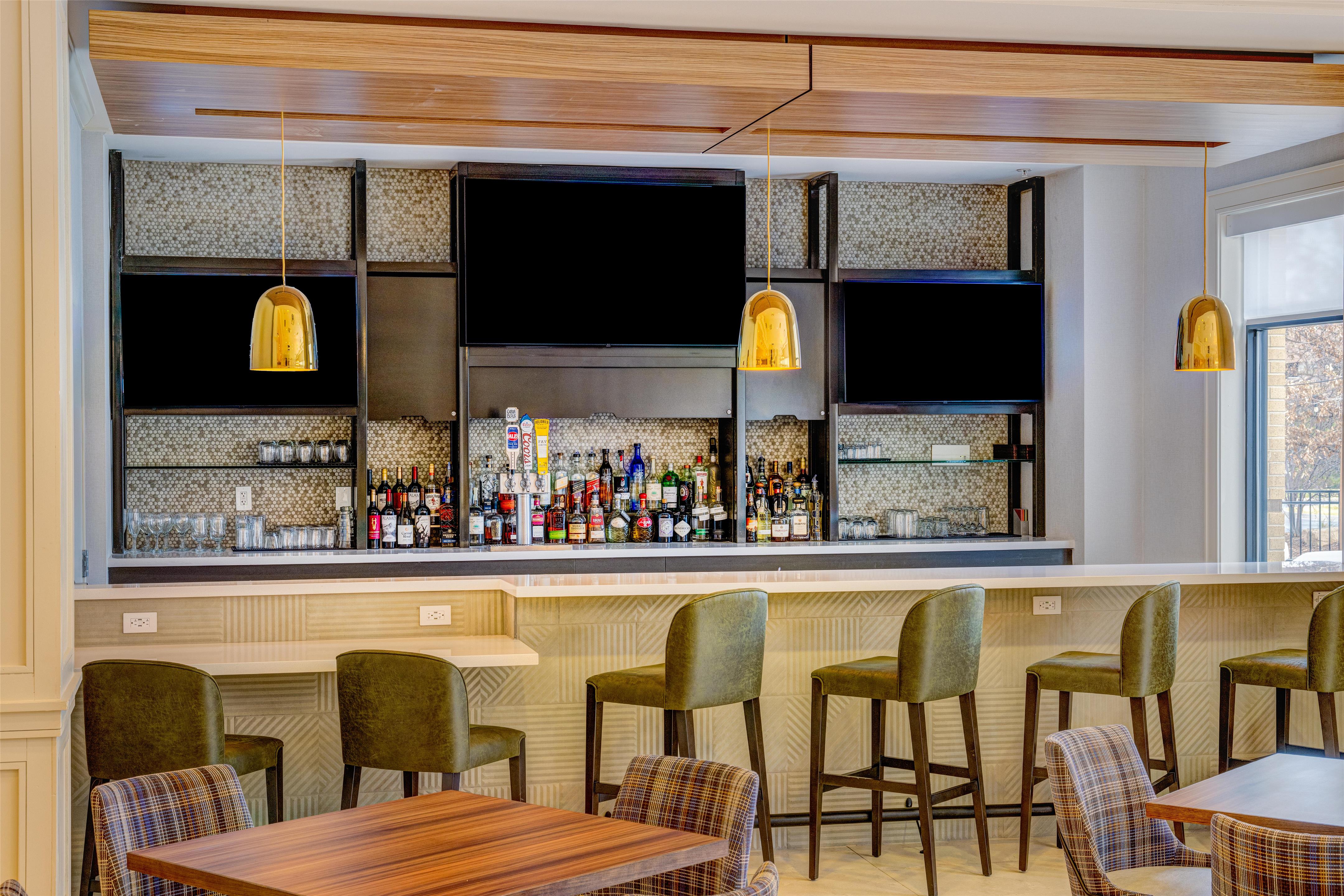 BarLounge | Hilton Garden Inn Denver Tech Center