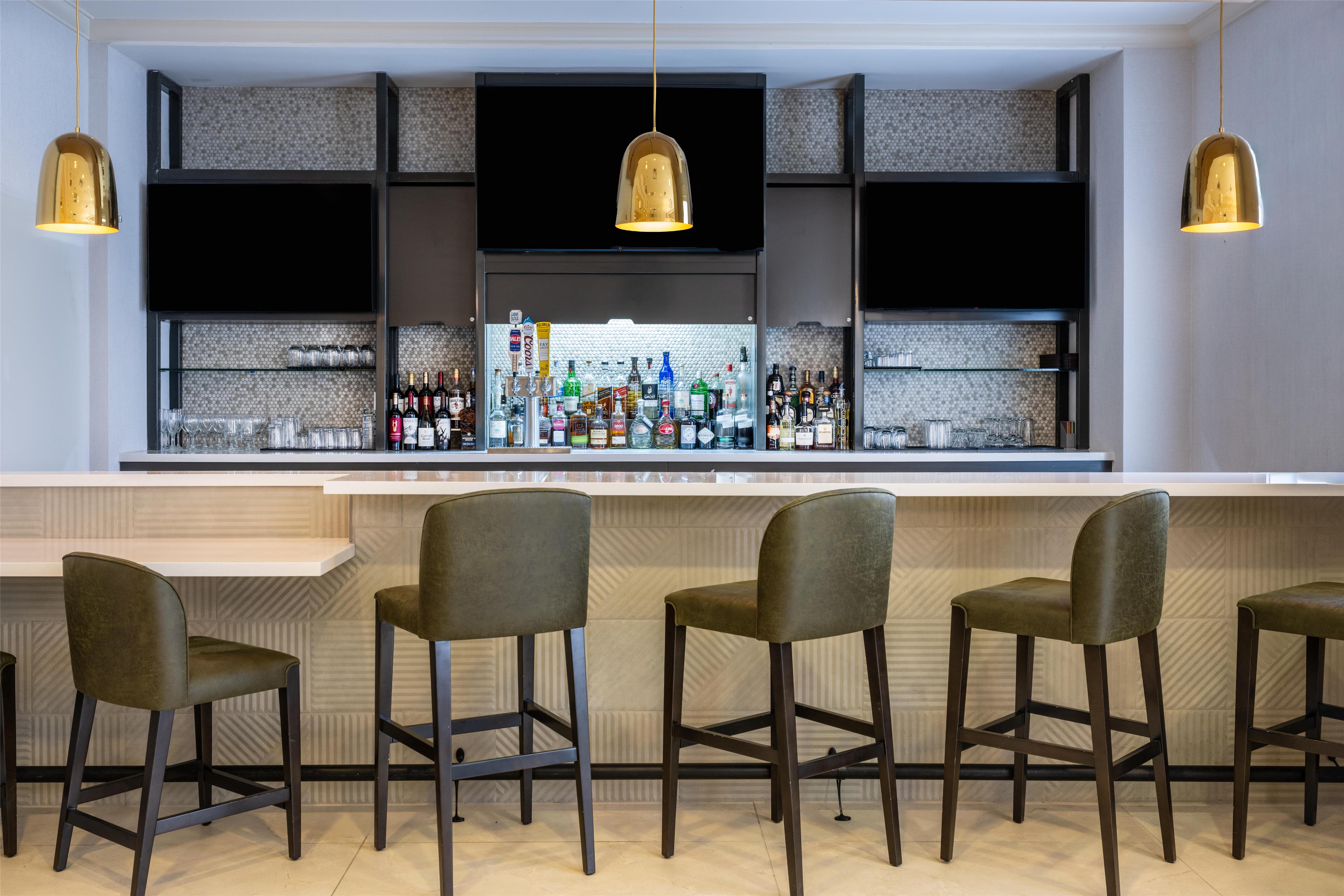 BarLounge | Hilton Garden Inn Denver Tech Center
