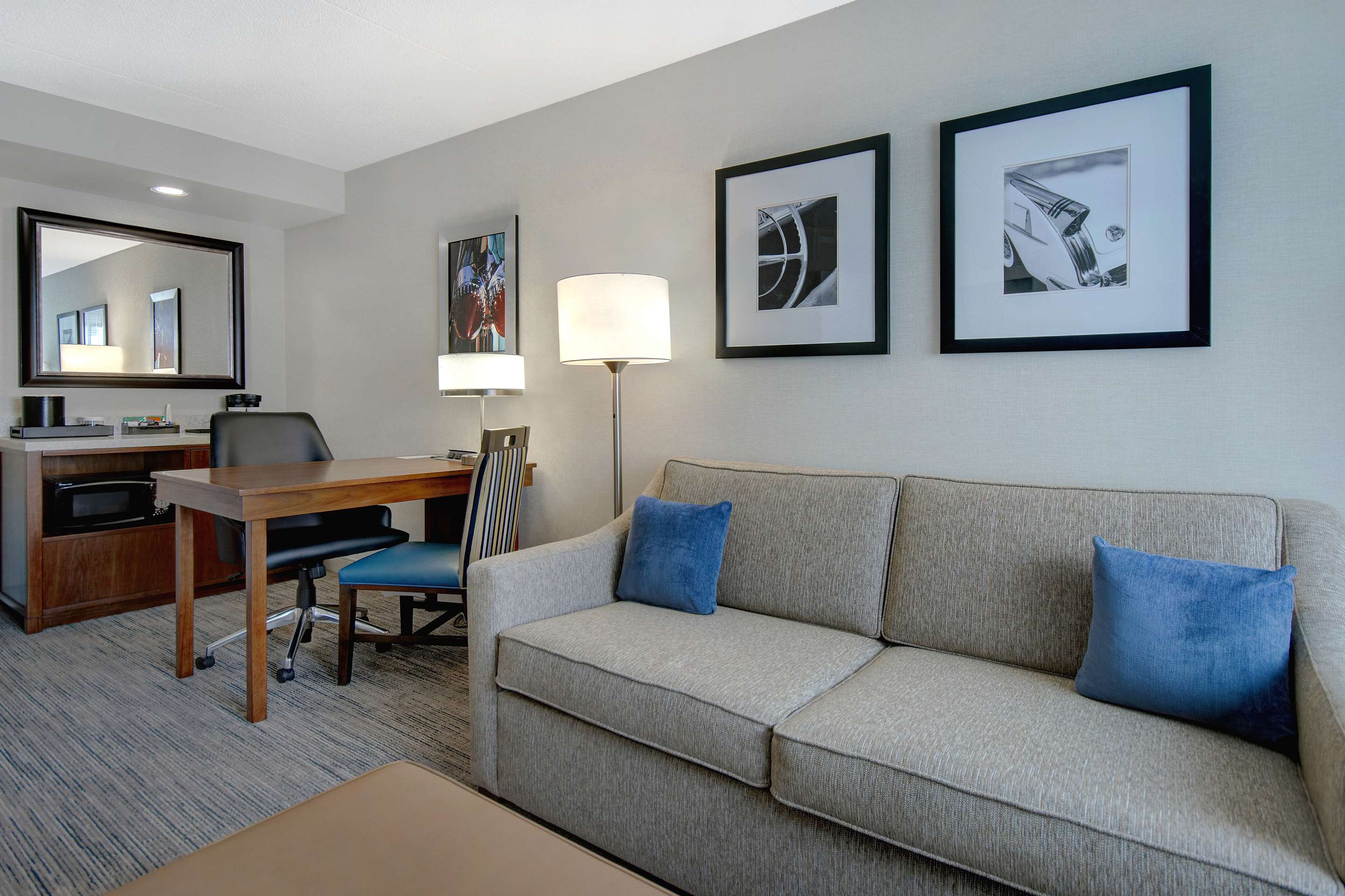 Guest room