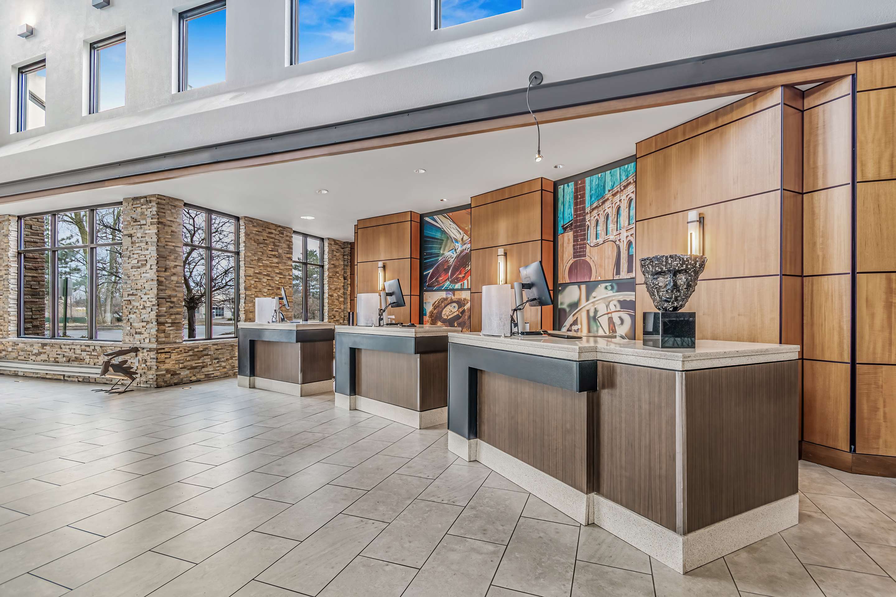 Reception | Embassy Suites by Hilton Detroit Metro Airport
