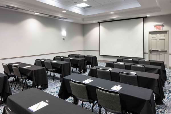  - Hilton Garden Inn Novi - I-96, Exit 162