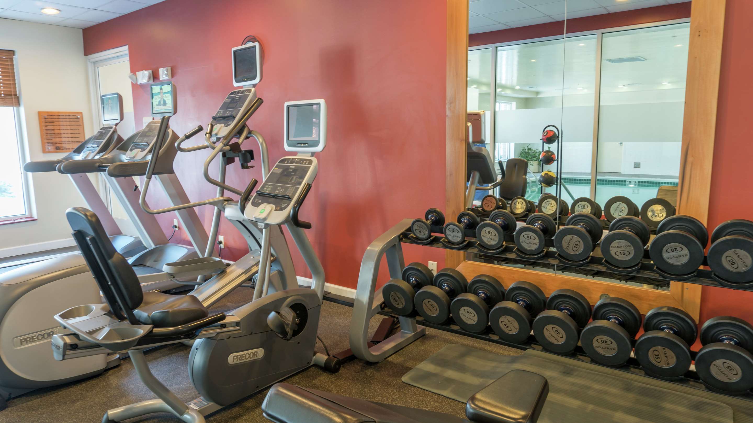 Health club fitness center gym | Hilton Garden Inn Plymouth